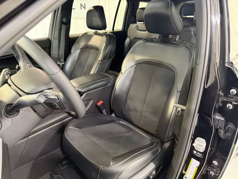 Used 2023 Jeep Grand Cherokee L Laredo image 10