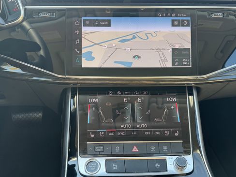 Used 2021 Audi Q7 2.0T Premium Plus w/ Executive Package image 12