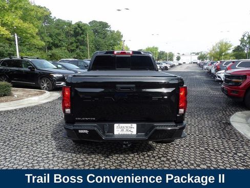 Used 2024 Chevrolet Colorado Trail Boss w/ Advanced Trailering Package AWD/4WD image 7