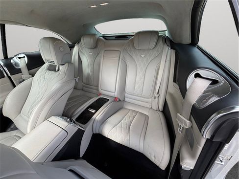 Used 2017 Mercedes-Benz S 550 Cabriolet image 42