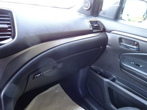 Used 2022 Honda Pilot Sport image 29