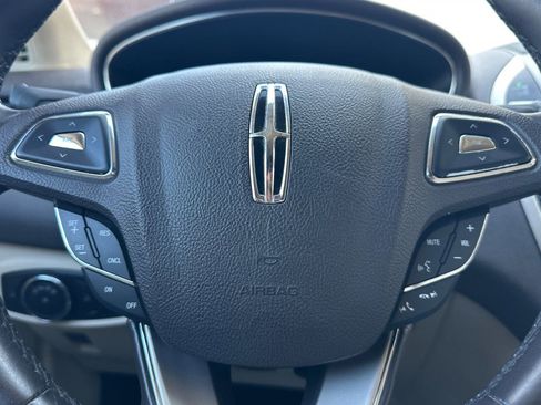 Used 2016 Lincoln MKC Select w/ Select Plus Package FWD image 23