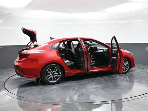 Certified 2024 Kia Forte GT-Line w/ GT-Line Premium Package image 54