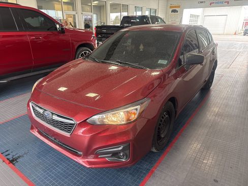 Used 2017 Subaru Impreza 2.0i image 1