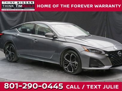 Used 2023 Nissan Altima 2.5 SR w/ SR Premium Package