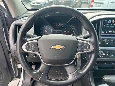 Used 2018 Chevrolet Colorado LT AWD/4WD image 18