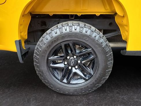 Used 2022 Chevrolet Silverado 1500 LT Trail Boss w/ LPO, Dark Essentials Package image 26