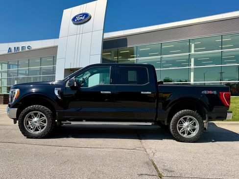 Used 2021 Ford F150 XLT w/ Equipment Group 302A High AWD/4WD image 3
