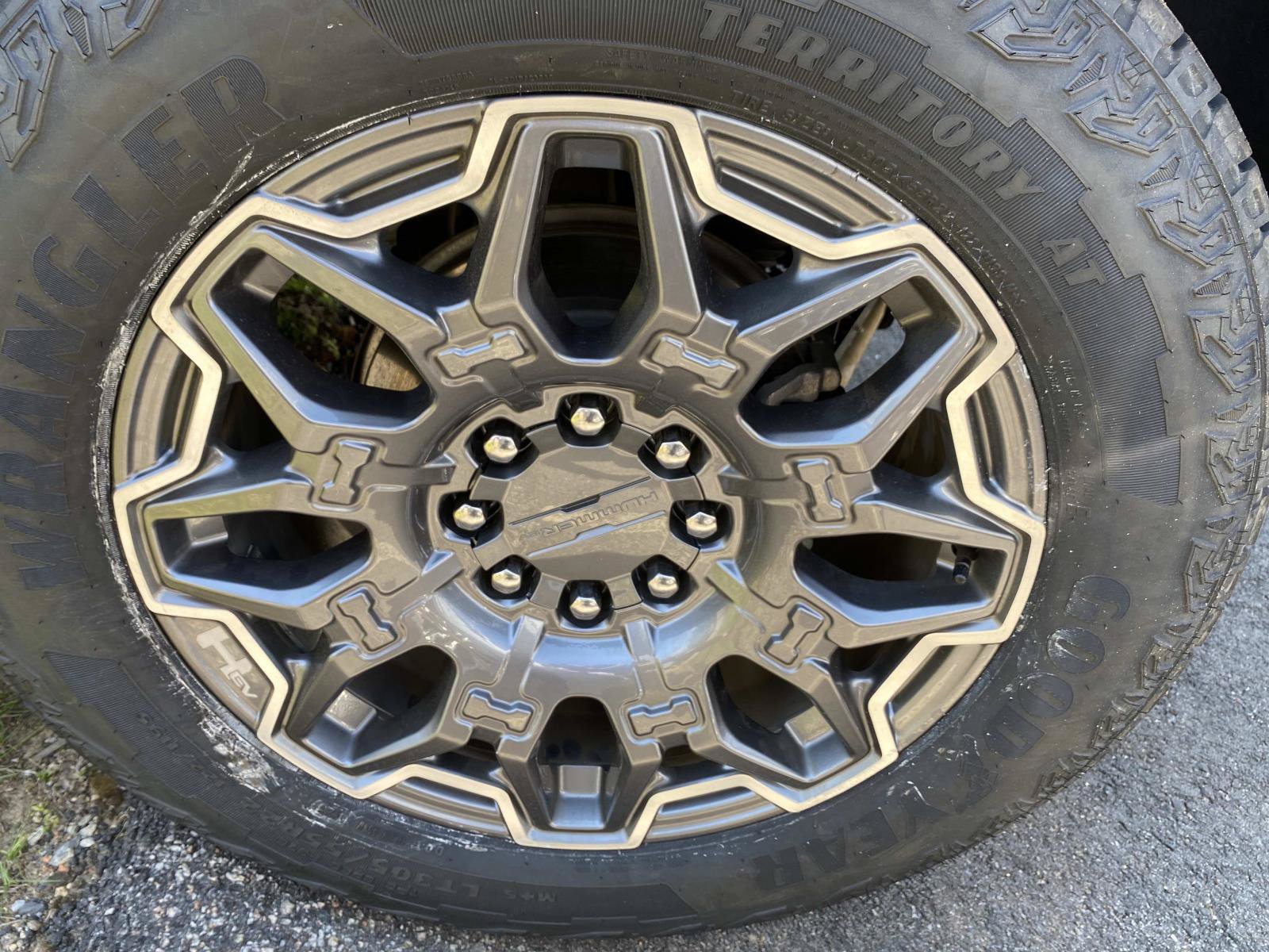 Used 2025 GMC Hummer EV 3X AWD/4WD image 31