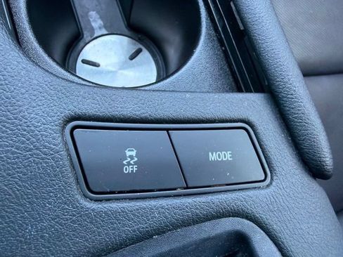 Used 2023 Cadillac XT6 Premium Luxury w/ Technology Package FWD image 52