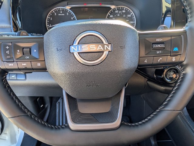 Used 2026 Nissan Pathfinder SV FWD image 22
