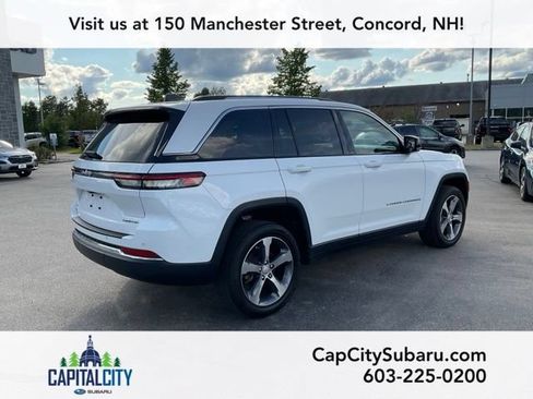 Used 2023 Jeep Grand Cherokee Limited AWD/4WD image 6