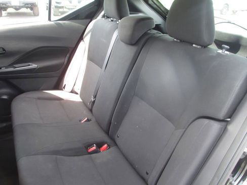 Used 2023 Nissan Kicks S FWD image 17