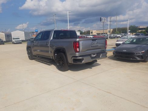 Used 2025 GMC Sierra 1500 Elevation RWD image 5