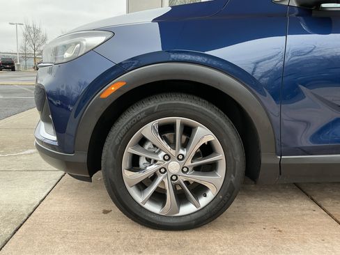 Used 2023 Buick Encore GX Essence w/ Experience Buick Package image 25