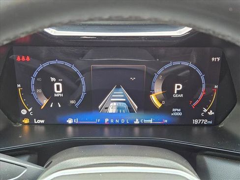 Used 2024 Chevrolet Colorado LT w/ LT Convenience Package RWD image 11