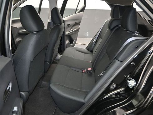 Used 2024 Nissan Kicks S image 11