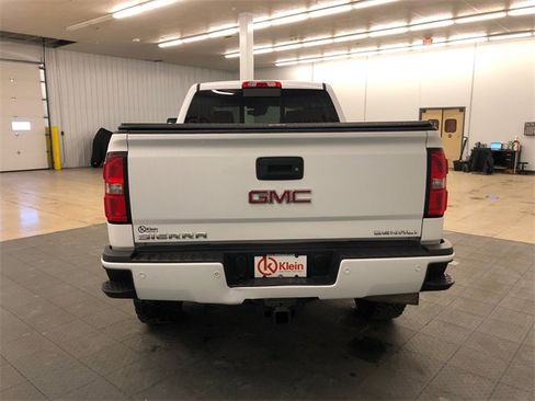 Used 2016 GMC Sierra 2500 Denali image 7