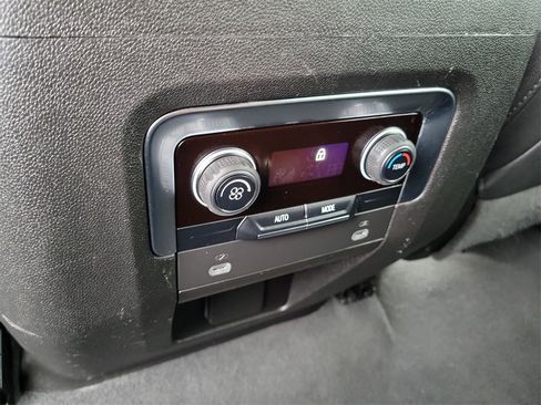 Certified 2024 Chevrolet Tahoe RST image 20