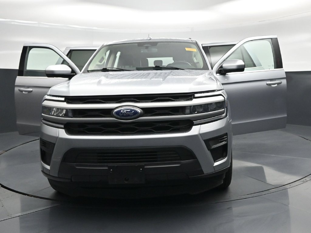 Used 2024 Ford Expedition Max XLT AWD/4WD image 33