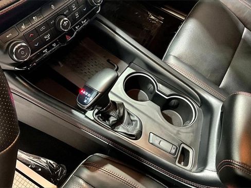 Used 2025 Dodge Durango R/T image 18