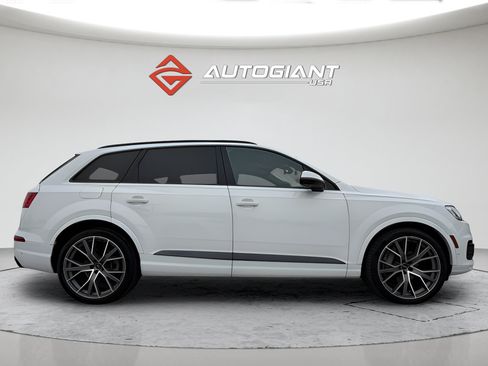 Used 2019 Audi Q7 3.0T Prestige AWD/4WD image 9