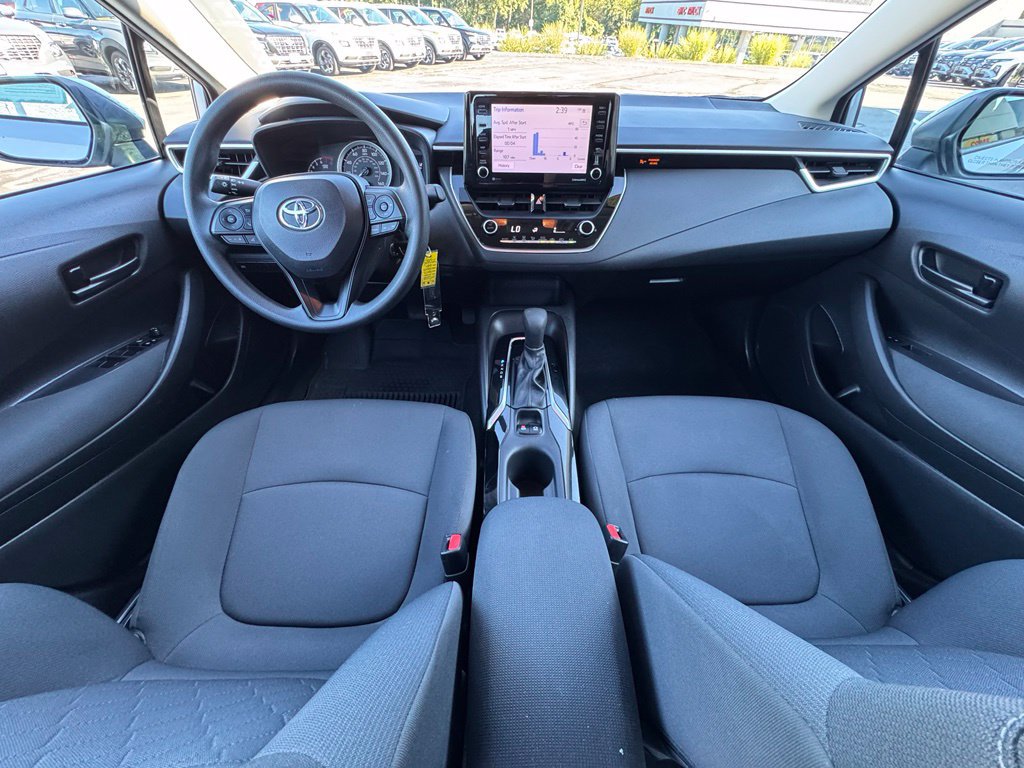 Used 2022 Toyota Corolla LE FWD image 13