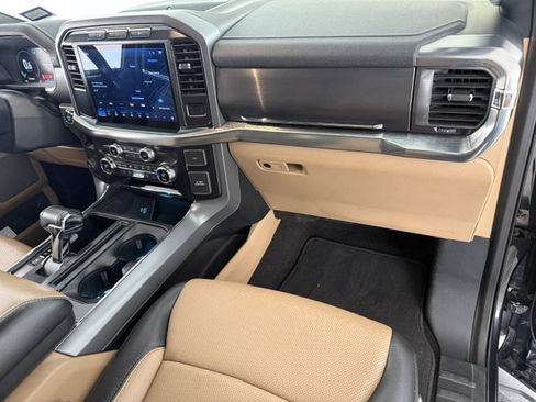 Used 2021 Ford F150 Lariat RWD image 15