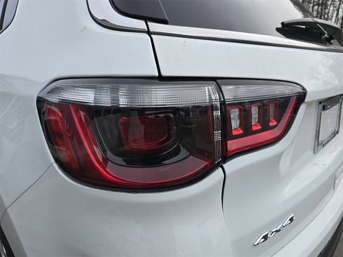 New 2026 Jeep Compass Latitude image 33