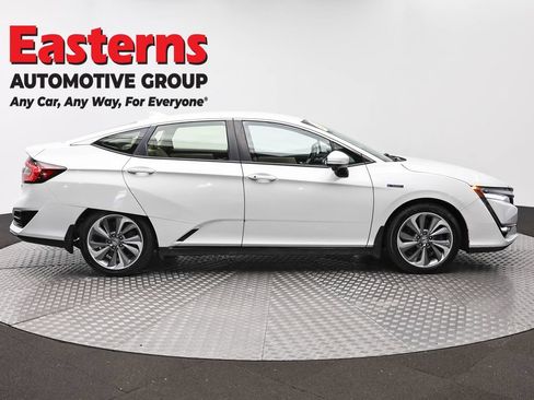 Used 2018 Honda Clarity Touring image 4