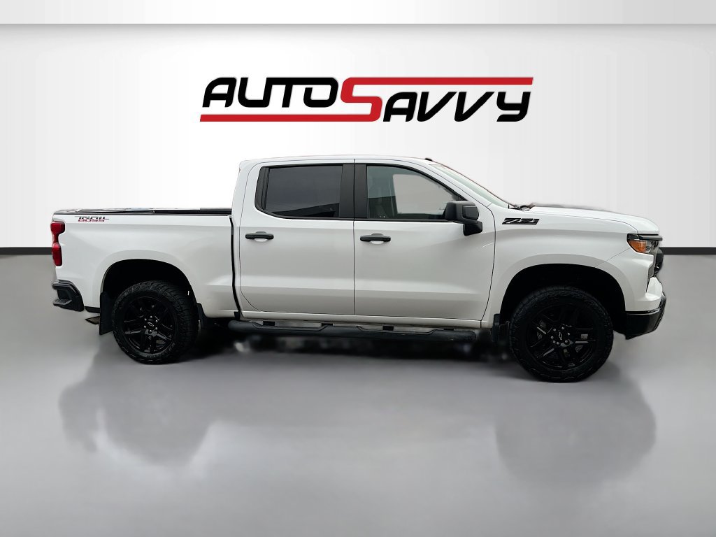 Used 2023 Chevrolet Silverado 1500 Custom Trail Boss w/ LPO, Dark Essentials Package AWD/4WD image 8