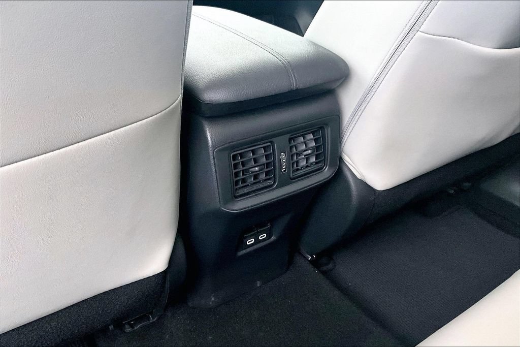 Used 2024 Toyota RAV4 XLE Premium w/ Weather Package AWD/4WD image 31