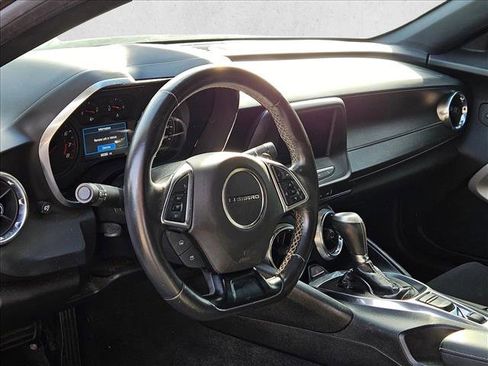 Used 2020 Chevrolet Camaro LT image 10