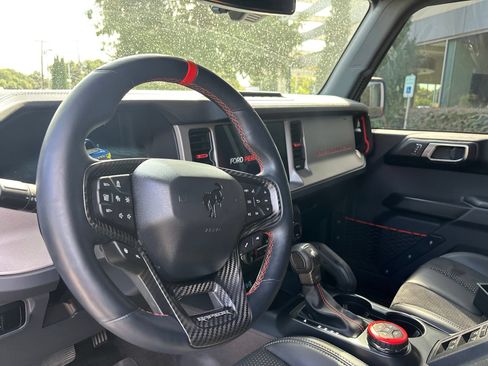 Used 2024 Ford Bronco Raptor w/ Interior Carbon Fiber Pack 6 AWD/4WD image 6