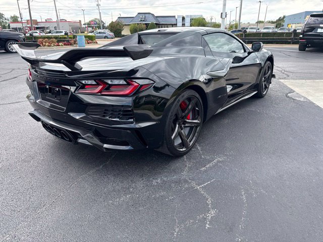 Used 2023 Chevrolet Corvette Z06 w/ Z07 Performance Package RWD image 13