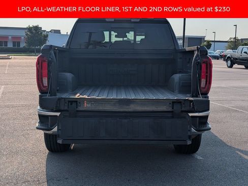 Used 2023 GMC Sierra 1500 SLT w/ SLT Premium Plus Package RWD image 5
