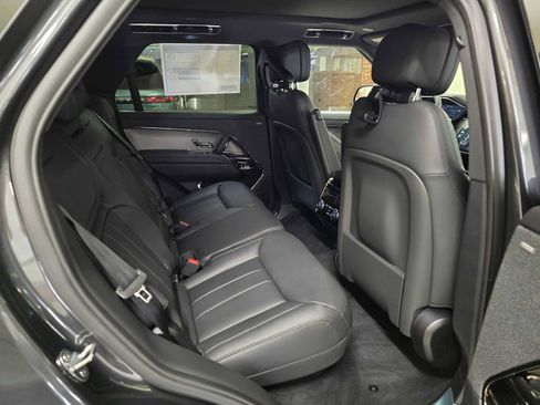 New 2026 Land Rover Range Rover Sport SE image 13