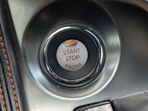 Used 2023 Nissan Maxima SR w/ Sport Mat Group image 26