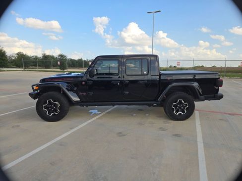 Used 2020 Jeep Gladiator Rubicon AWD/4WD image 6