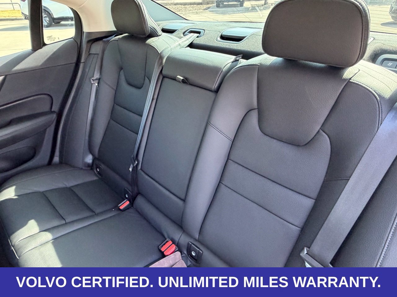Certified 2024 Volvo S60 B5 Plus w/ Climate Package FWD image 37
