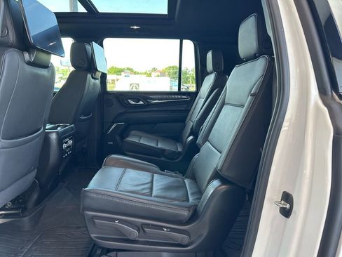 Used 2024 GMC Yukon XL Denali w/ Max Trailering Package RWD image 9