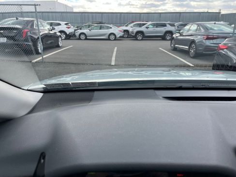 Used 2025 Toyota Camry LE image 33