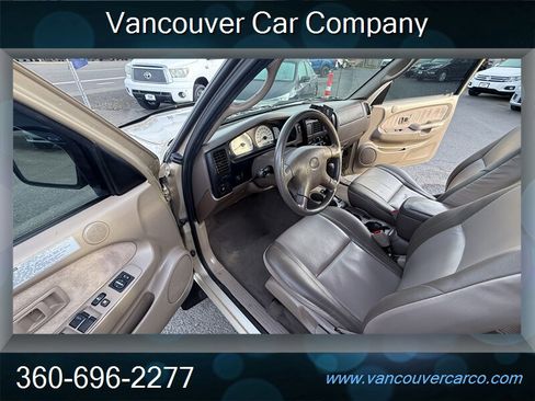 Used 2004 Toyota Tacoma PreRunner image 14