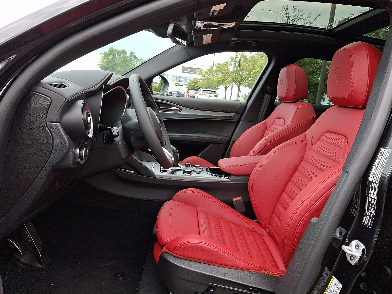 New 2026 Alfa Romeo Stelvio Sprint AWD/4WD image 11