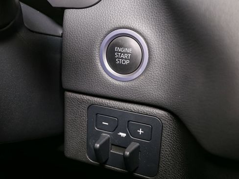 Used 2022 Toyota Tundra Limited image 27