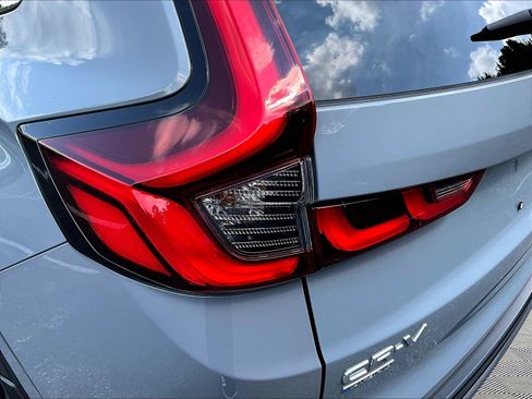 Used 2025 Honda CR-V Sport-L image 23