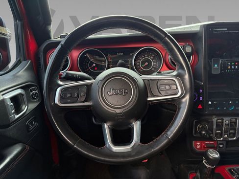 Used 2018 Jeep Wrangler Unlimited Rubicon image 10