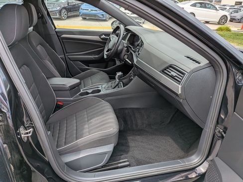 Used 2022 Volkswagen Jetta Sport FWD image 31