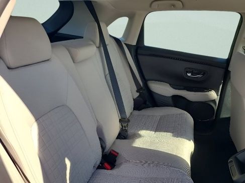New 2027 Honda HR-V LX image 15