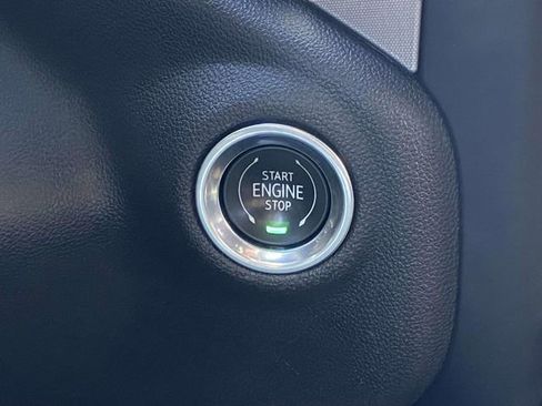 Used 2019 GMC Sierra 1500 SLT w/ SLT Premium Plus Package image 26